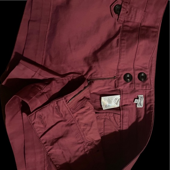 Women’s shorts - Picture 3 of 3